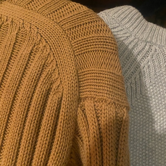 BANANA REPUBLIC & GAP Sweaters Large - Picture 2 of 9